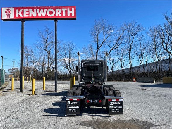 Used KENWORTH W900B For Sale - 2021 - 455700P - Coopersburg & Liberty ...