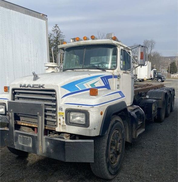 Used MACK RD690 for sale - 1998 - 21P269 - Coopersburg & Liberty Kenworth